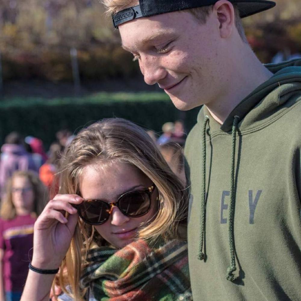 Meet your Posher, Lily